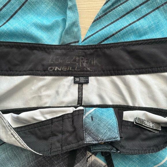 O’Neill 21" LopezFreak Boardshorts Size 36 - Picture 2 of 3